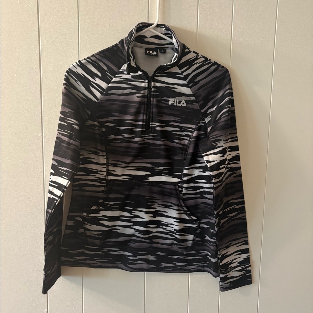 Fila Black and White Women's XS Top Zebra Print Long Sleeve Pullover Sporty